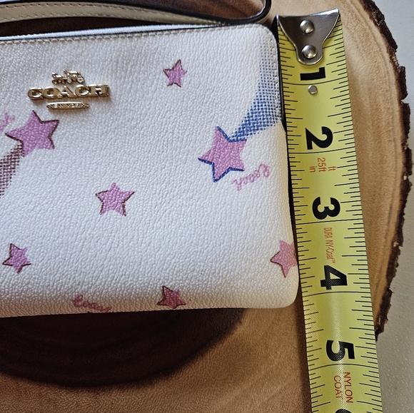 COACH Corner Zip Wristlet Disco Star Print - Picture 6 of 6